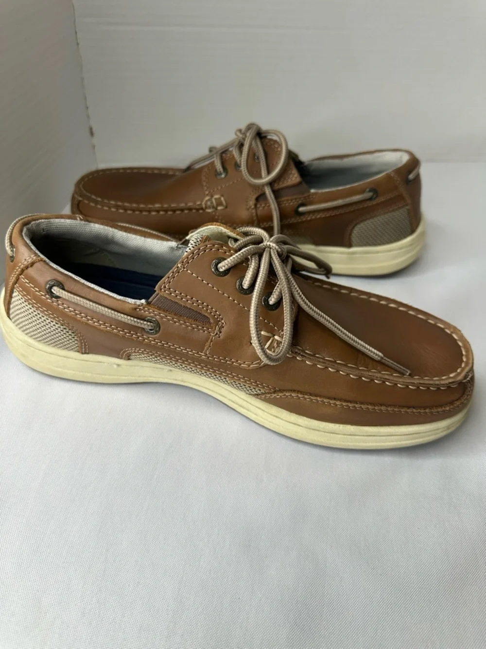 Dockers Men's BeaconTan/Brown Leather Casual Classic Boat Shoes